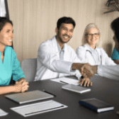 Seguro de responsabilidad civil para médicos en Colombia.